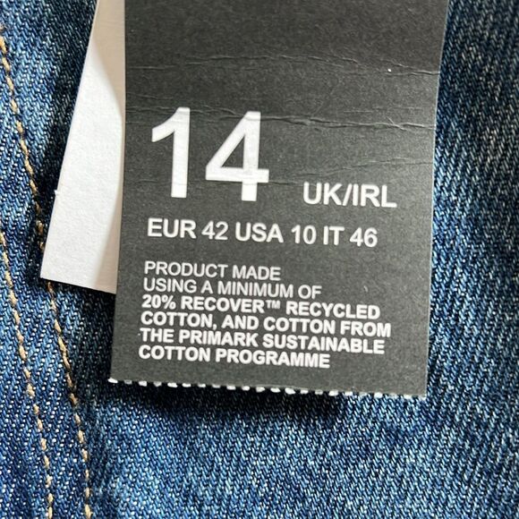 Primark Blue Relaxed Mom Jeans High Rise with Distressed Details - Picture 13 of 16